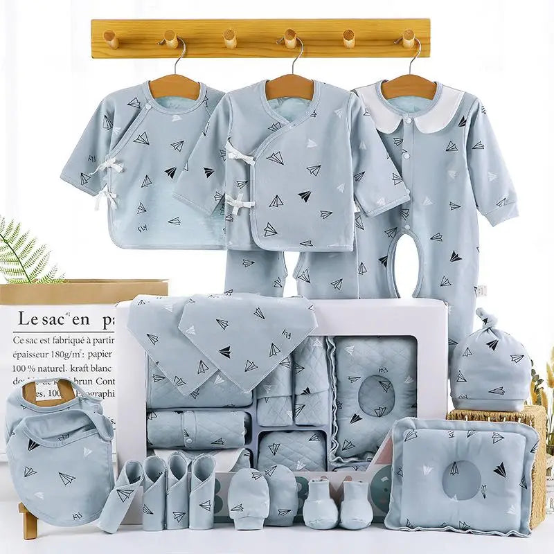 18/22 Pieces Newborn Clothes Baby Gift